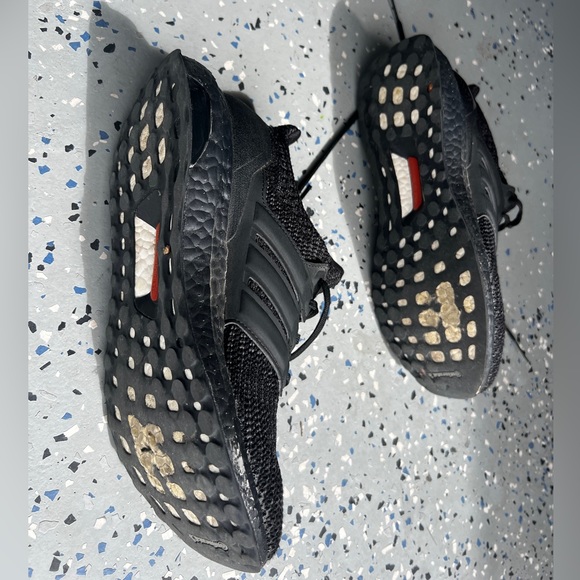Adidas UltraBoost Running Shoes - Picture 4 of 7